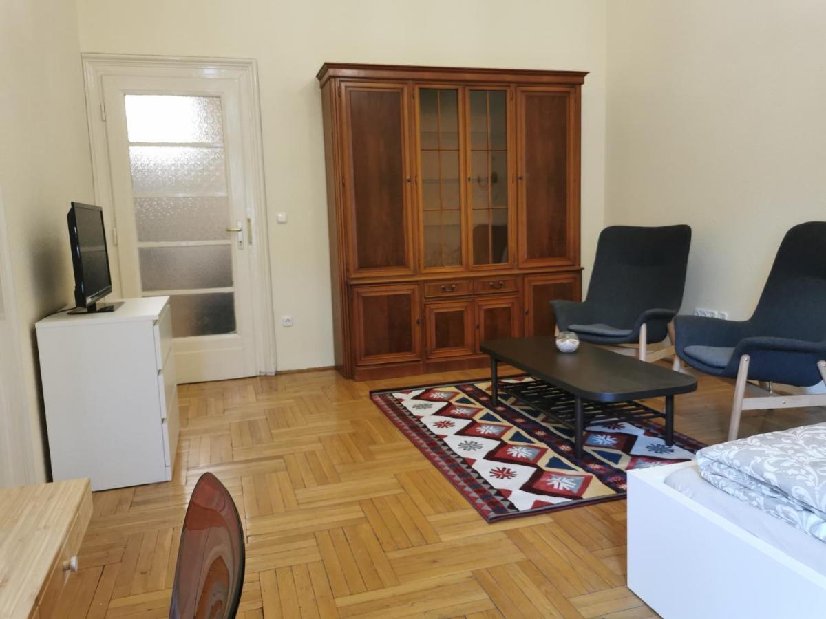 Andrassy Suite บูดาเปสต์ ภายนอก รูปภาพ